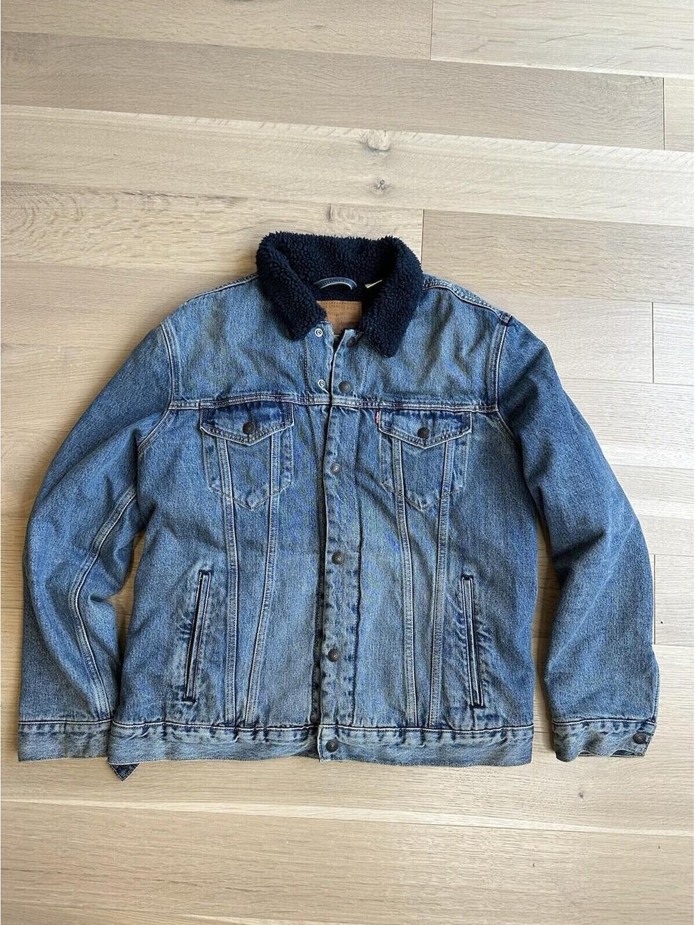 Levi’s Denim Sherpa Jacket Men’s Size XL *VERY RARE- Blue Sherpa